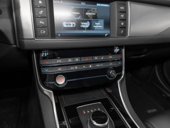 Jaguar XF II с пробегом 2016 года, цена 1 910 000 рублей, 107441 км, седан, Автокод Объявления