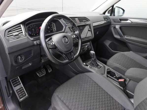 Volkswagen Tiguan II с пробегом 2019 года, цена 2 079 000 рублей, 140545 км, внедорожник, Автокод Объявления