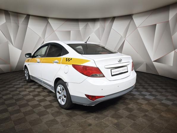 Hyundai Solaris I Рестайлинг с пробегом 2016 года, цена 429 000 рублей, 521838 км, седан, Автокод Объявления