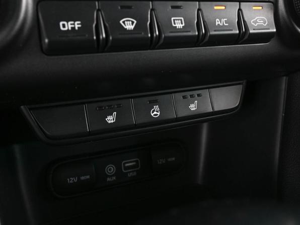 Kia Sportage IV с пробегом 2017 года, цена 2 039 000 рублей, 100416 км, внедорожник, Автокод Объявления