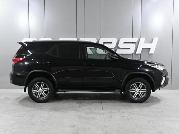 Toyota Fortuner II с пробегом 2018 года, цена 3 549 000 рублей, 87144 км, внедорожник, Автокод Объявления