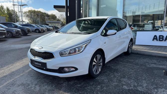 Kia Ceed II с пробегом 2014 года, цена 899 000 рублей, 257612 км, хэтчбек, Автокод Объявления