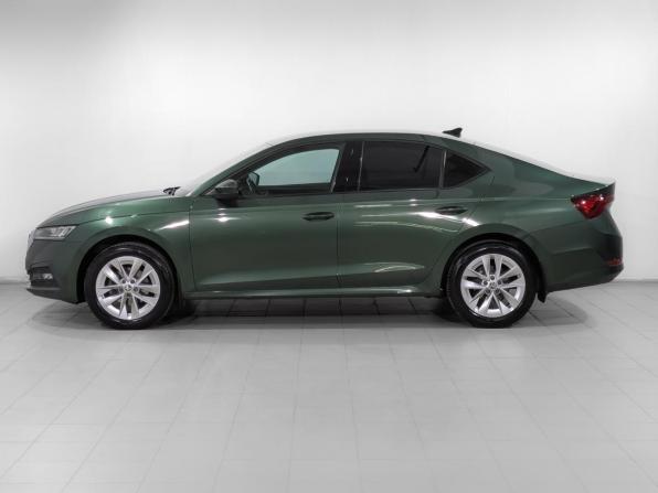 Skoda Octavia IV (A8) с пробегом 2020 года, цена 1 690 000 рублей, 175340 км, лифтбек, Автокод Объявления