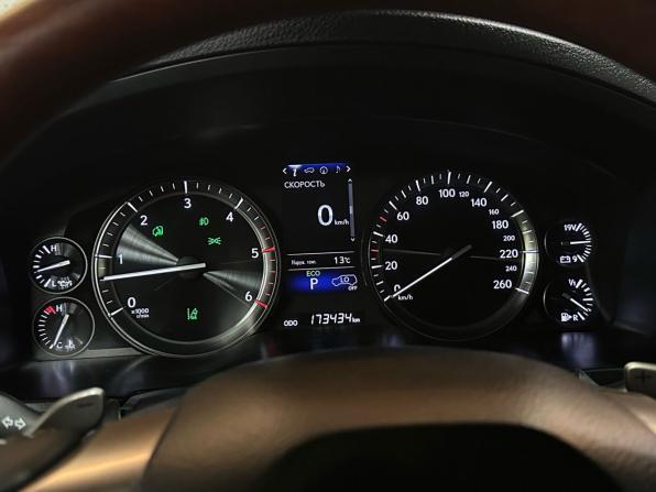Lexus LX III Рестайлинг 2 с пробегом 2015 года, цена 6 499 900 рублей, 173434 км, внедорожник, Автокод Объявления