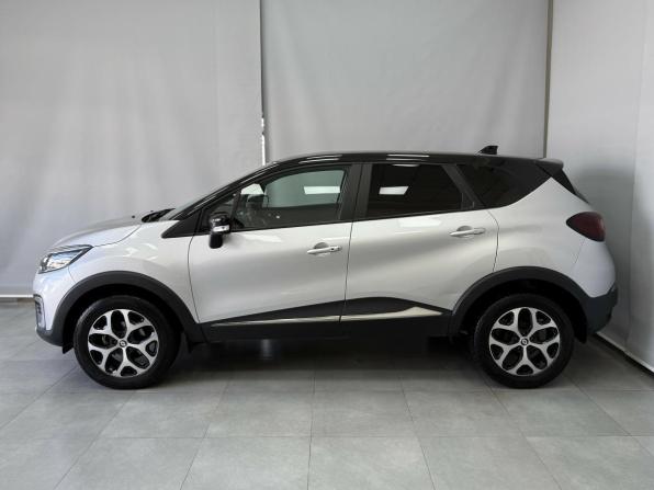 Renault Kaptur I Рестайлинг с пробегом 2021 года, цена 1 425 000 рублей, 92579 км, внедорожник, Автокод Объявления