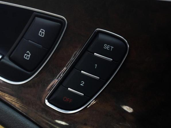Audi A6 IV (C7) с пробегом 2012 года, цена 1 399 000 рублей, 284896 км, седан, Автокод Объявления