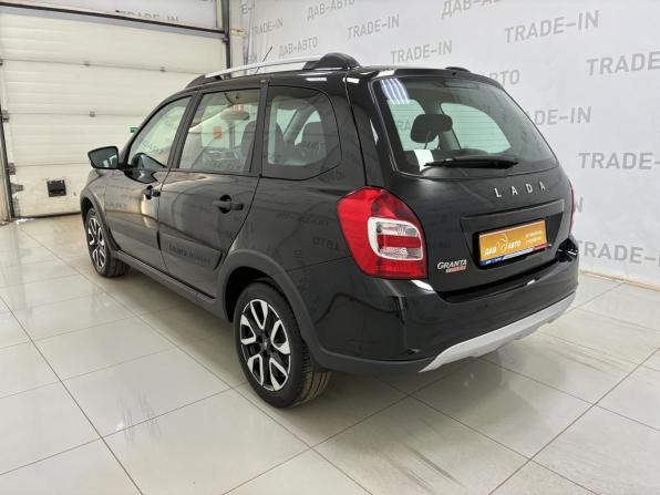 Lada (ВАЗ) Granta I Рестайлинг с пробегом 2023 года, цена 899 000 рублей, 37000 км, универсал, Автокод Объявления