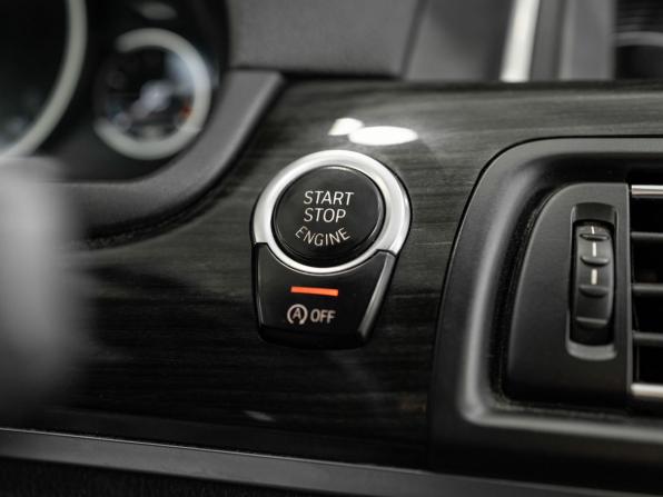 BMW 5 серии VI (F10/F11/F07) Рестайлинг с пробегом 2016 года, цена 2 260 000 рублей, 244367 км, седан, Автокод Объявления