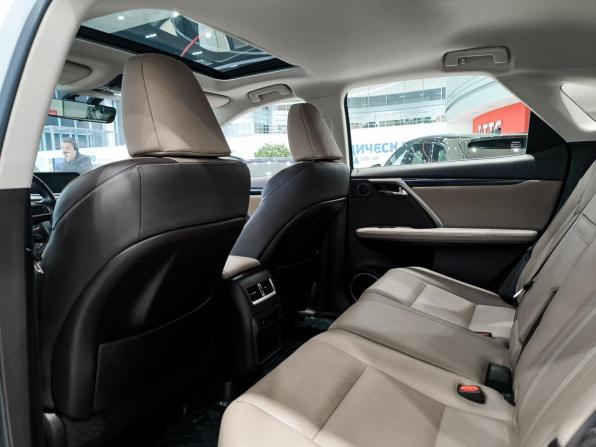 Lexus RX IV Рестайлинг с пробегом 2019 года, цена 5 450 000 рублей, 38666 км, внедорожник, Автокод Объявления