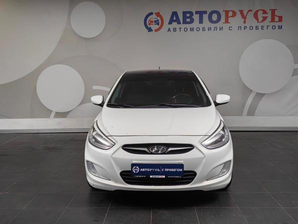 Hyundai Solaris I с пробегом 2014 года, цена 741 000 рублей, 179488 км, седан, Автокод Объявления