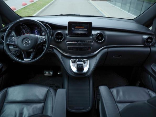 Mercedes-Benz V-Класс III (W447) Рестайлинг с пробегом 2020 года, цена 4 999 000 рублей, 166489 км, минивэн, Автокод Объявления