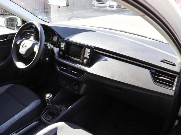 Skoda Rapid II с пробегом 2020 года, цена 1 400 000 рублей, 90832 км, лифтбек, Автокод Объявления