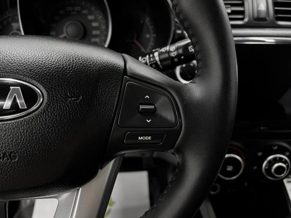Kia Rio III с пробегом 2014 года, цена 820 000 рублей, 251612 км, хэтчбек, Автокод Объявления