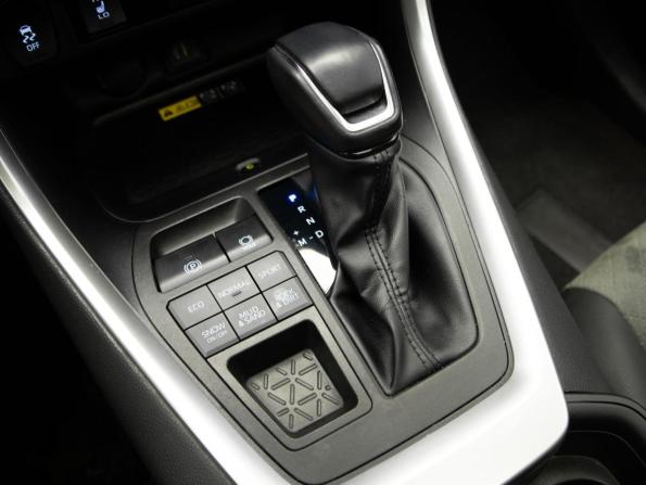 Toyota RAV4 V (XA50) с пробегом 2023 года, цена 3 449 000 рублей, 48989 км, внедорожник, Автокод Объявления