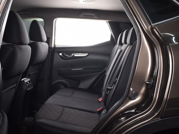 Nissan Qashqai II с пробегом 2015 года, цена 1 264 995 рублей, 106111 км, внедорожник, Автокод Объявления