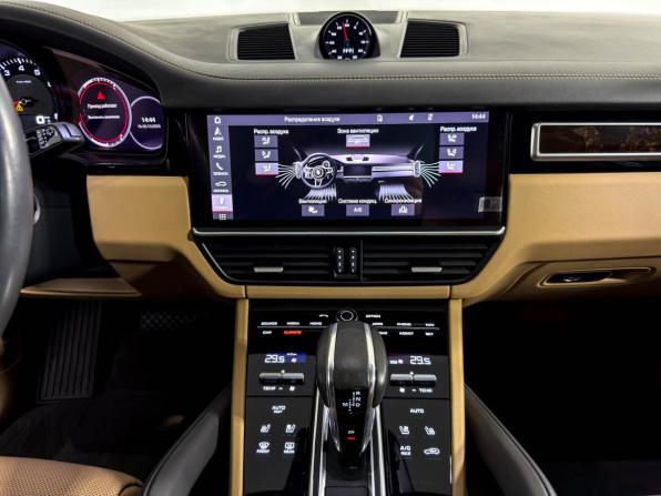 Porsche Cayenne III с пробегом 2020 года, цена 6 000 000 рублей, 68600 км, внедорожник, Автокод Объявления