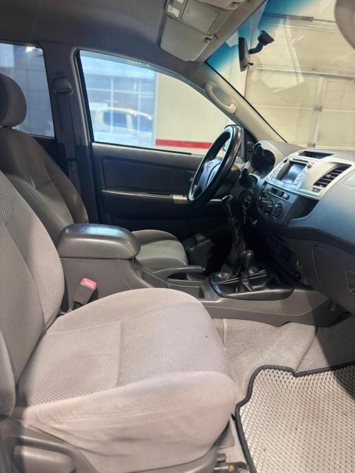 Toyota Hilux VII Челябинск  - изображение 22