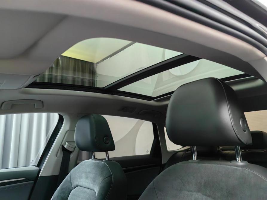 Volkswagen Sagitar III Рестайлинг Москва  - изображение 24
