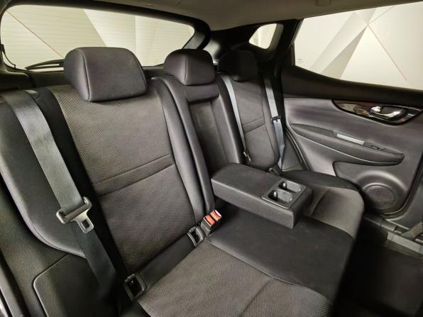 Nissan Qashqai II с пробегом 2018 года, цена 1 995 000 рублей, 39731 км, внедорожник, Автокод Объявления