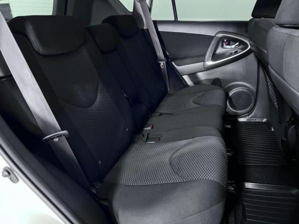 Toyota RAV4 III (XA30) с пробегом 2010 года, цена 1 260 000 рублей, 199081 км, внедорожник, Автокод Объявления