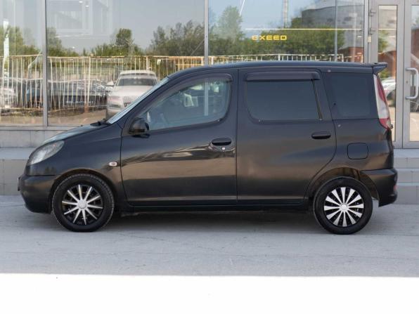 Toyota FunCargo с пробегом 1999 года, цена 370 000 рублей, 388008 км, компактвэн, Автокод Объявления