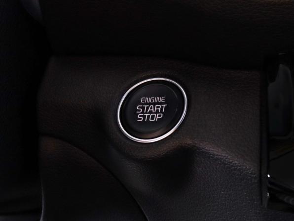 Kia K3 II (China Market) Рестайлинг с пробегом 2023 года, цена 2 399 000 рублей, 14605 км, седан, Автокод Объявления