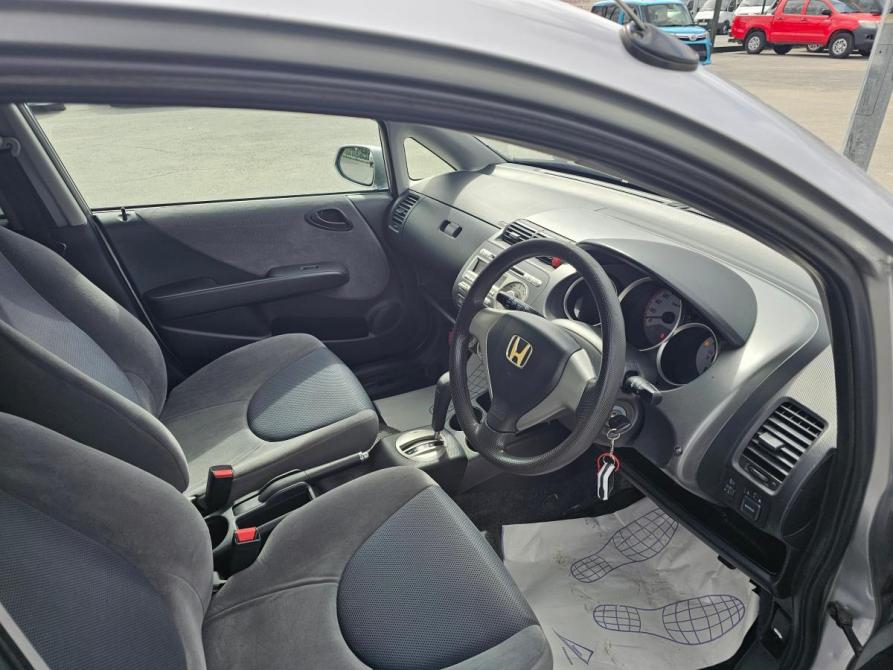 Honda Fit I Тюмень  - изображение 9