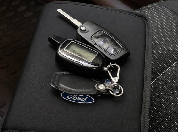 Ford Focus II Рестайлинг с пробегом 2011 года, цена 635 000 рублей, 201000 км, седан, Автокод Объявления