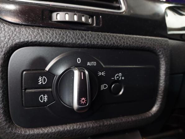 Volkswagen Touareg II с пробегом 2012 года, цена 1 650 000 рублей, 331500 км, внедорожник, Автокод Объявления