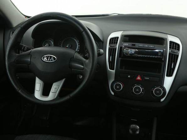 Kia Ceed I Рестайлинг с пробегом 2010 года, цена 625 000 рублей, 158000 км, хэтчбек, Автокод Объявления