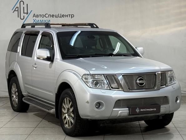 Nissan Pathfinder III Рестайлинг с пробегом 2010 года, цена 1 499 800 рублей, 227000 км, внедорожник, Автокод Объявления