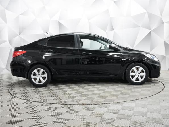 Hyundai Solaris I с пробегом 2012 года, цена 572 000 рублей, 245038 км, седан, Автокод Объявления