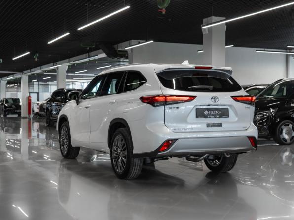 Toyota Highlander IV (XU70) с пробегом 2026 года, цена 5 350 000 рублей, 21 км, внедорожник, Автокод Объявления