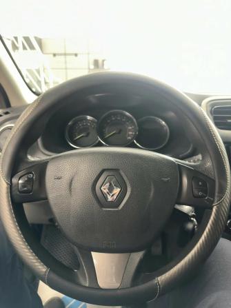 Renault Sandero II с пробегом 2017 года, цена 820 000 рублей, 158600 км, хэтчбек, Автокод Объявления