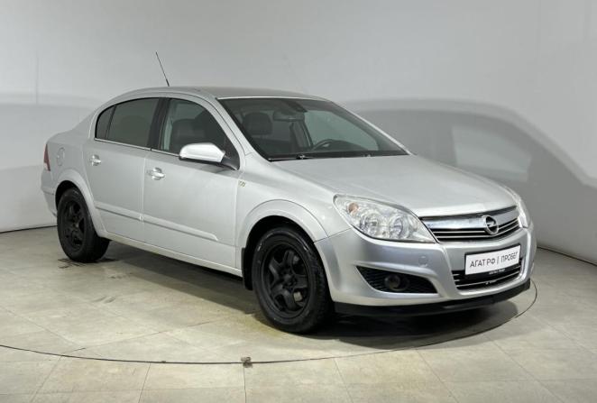 Opel Astra H Рестайлинг с пробегом 2007 года, цена 575 000 рублей, 326129 км, седан, Автокод Объявления