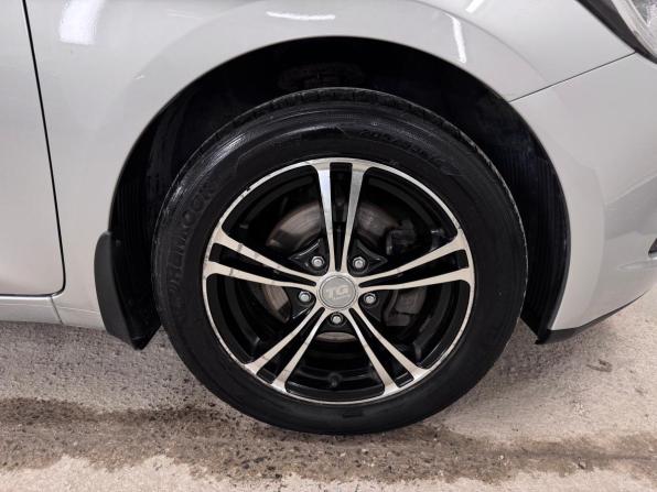 Kia Ceed II с пробегом 2014 года, цена 1 239 000 рублей, 172000 км, универсал, Автокод Объявления