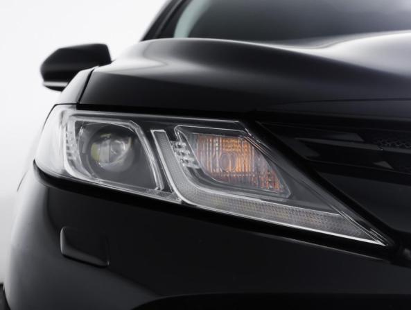 Toyota Camry VIII (XV70) с пробегом 2019 года, цена 2 890 000 рублей, 130802 км, седан, Автокод Объявления