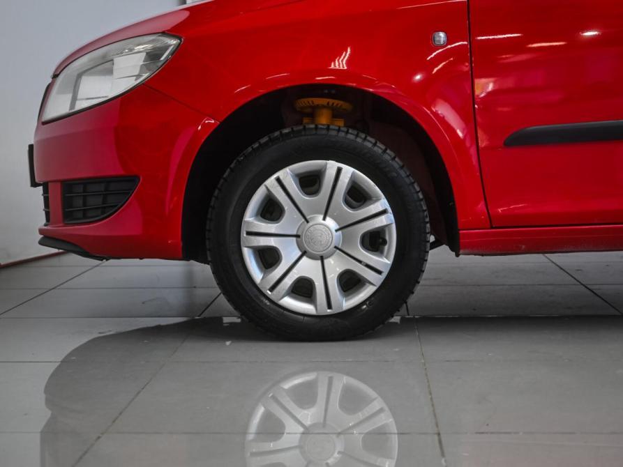 Skoda Fabia II Рестайлинг Челябинск  - изображение 5