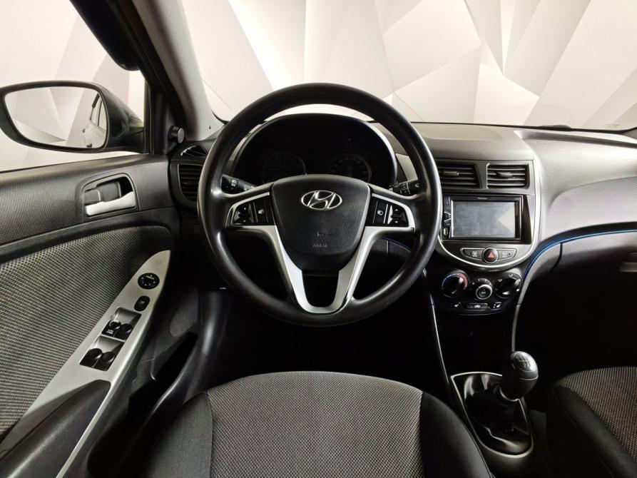 Hyundai Solaris I Москва  - изображение 18