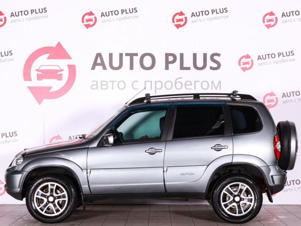 Chevrolet Niva I Рестайлинг с пробегом 2011 года, цена 550 000 рублей, 221400 км, внедорожник, Автокод Объявления
