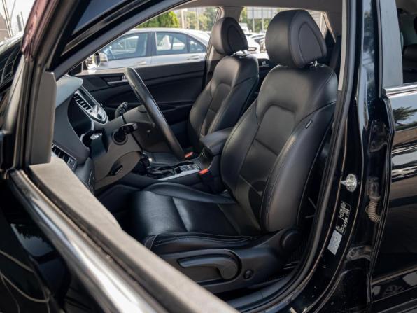 Hyundai Tucson III с пробегом 2018 года, цена 1 999 000 рублей, 81834 км, внедорожник, Автокод Объявления