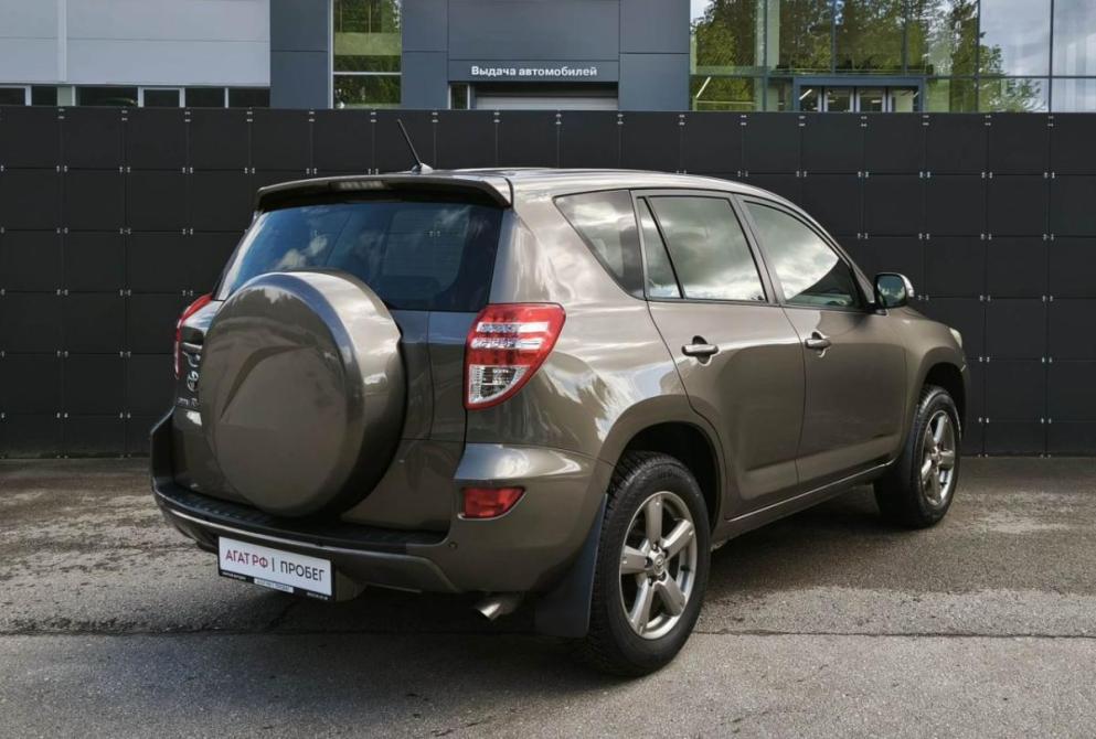 Toyota RAV4 IV (XA40) Сыктывкар  - изображение 6