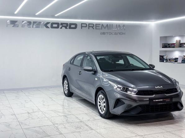 Kia Cerato IV Рестайлинг с пробегом 2022 года, цена 2 300 000 рублей, 71800 км, седан, Автокод Объявления