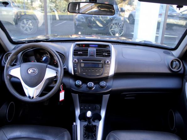Lifan X60 I Рестайлинг с пробегом 2016 года, цена 595 000 рублей, 106802 км, внедорожник, Автокод Объявления