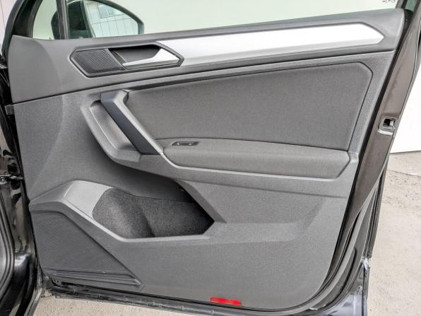 Volkswagen Tiguan II Рестайлинг с пробегом 2021 года, цена 2 150 000 рублей, 166321 км, внедорожник, Автокод Объявления