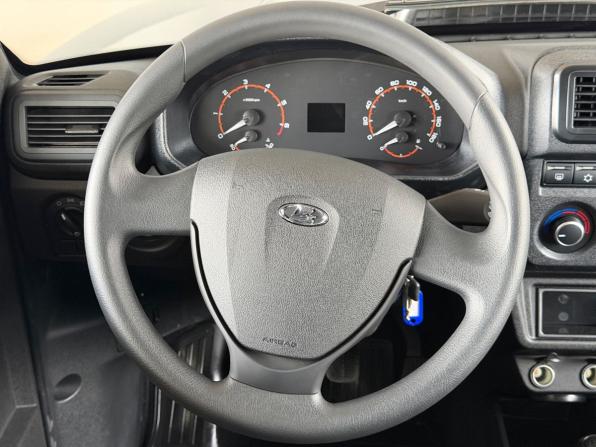 Lada (ВАЗ) Niva Legend I Рестайлинг с пробегом 2026 года, цена 1 308 000 рублей, 6 км, внедорожник, Автокод Объявления