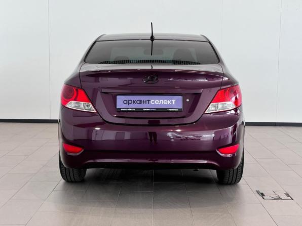 Hyundai Solaris I с пробегом 2011 года, цена 665 000 рублей, 170286 км, седан, Автокод Объявления