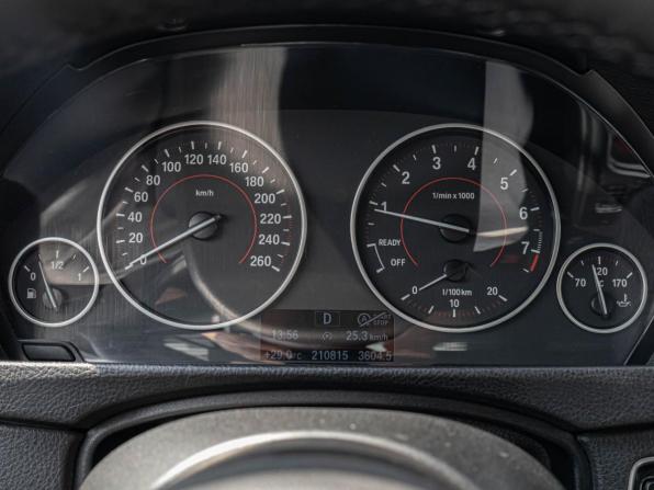 BMW 3 серии VI (F3x) Рестайлинг с пробегом 2017 года, цена 2 065 000 рублей, 210815 км, седан, Автокод Объявления