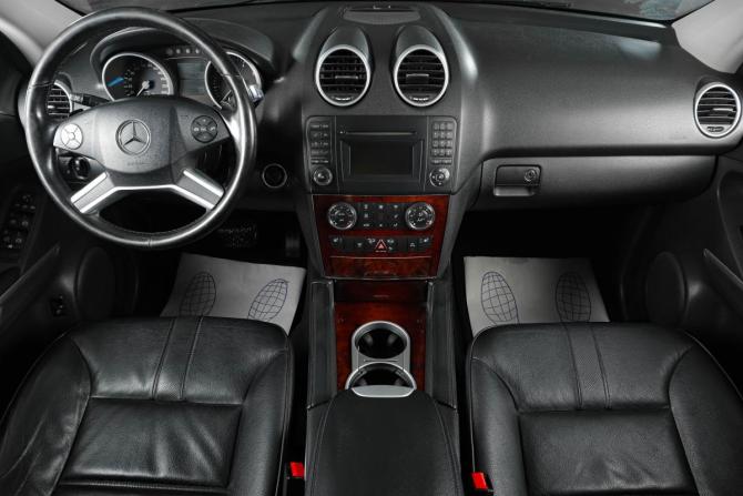 Mercedes-Benz M-Класс II (W164) Рестайлинг с пробегом 2010 года, цена 1 749 000 рублей, 165128 км, внедорожник, Автокод Объявления