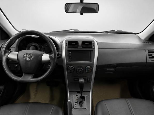 Toyota Corolla X (E140 E150) Рестайлинг с пробегом 2013 года, цена 1 399 000 рублей, 180000 км, седан, Автокод Объявления